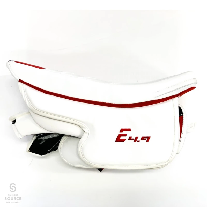 CCM Extreme Flex E4.9 Goalie Blocker- Source Exclusive- Intermediate 2 CCM Extreme Flex E4.9 Goalie Blocker- Source Exclusive- Intermediate