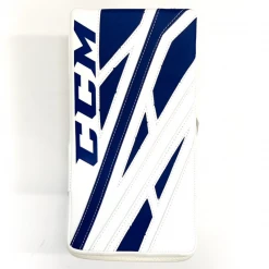 CCM Extreme Flex E4.9 Goalie Blocker- Source Exclusive- Intermediate 5 CCM Extreme Flex E4.9 Goalie Blocker- Source Exclusive- Intermediate